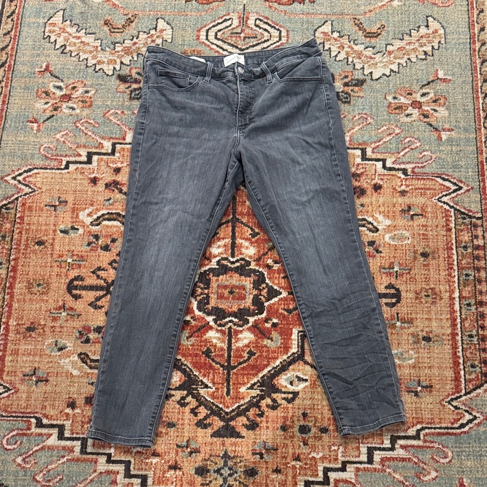 Universal Thread High Rise Skinny Jeans